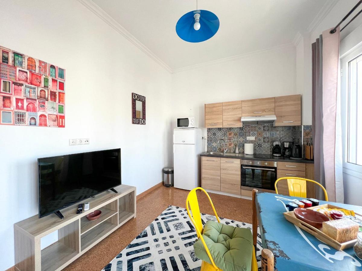 Ferienwohnung Soho Artsy 55Sqm Apt With Acropolis View Athen Exterior foto